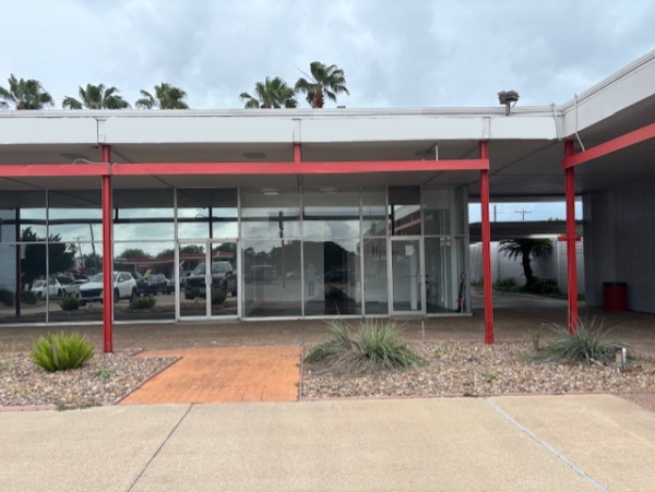 Doddridge Plaza 3745