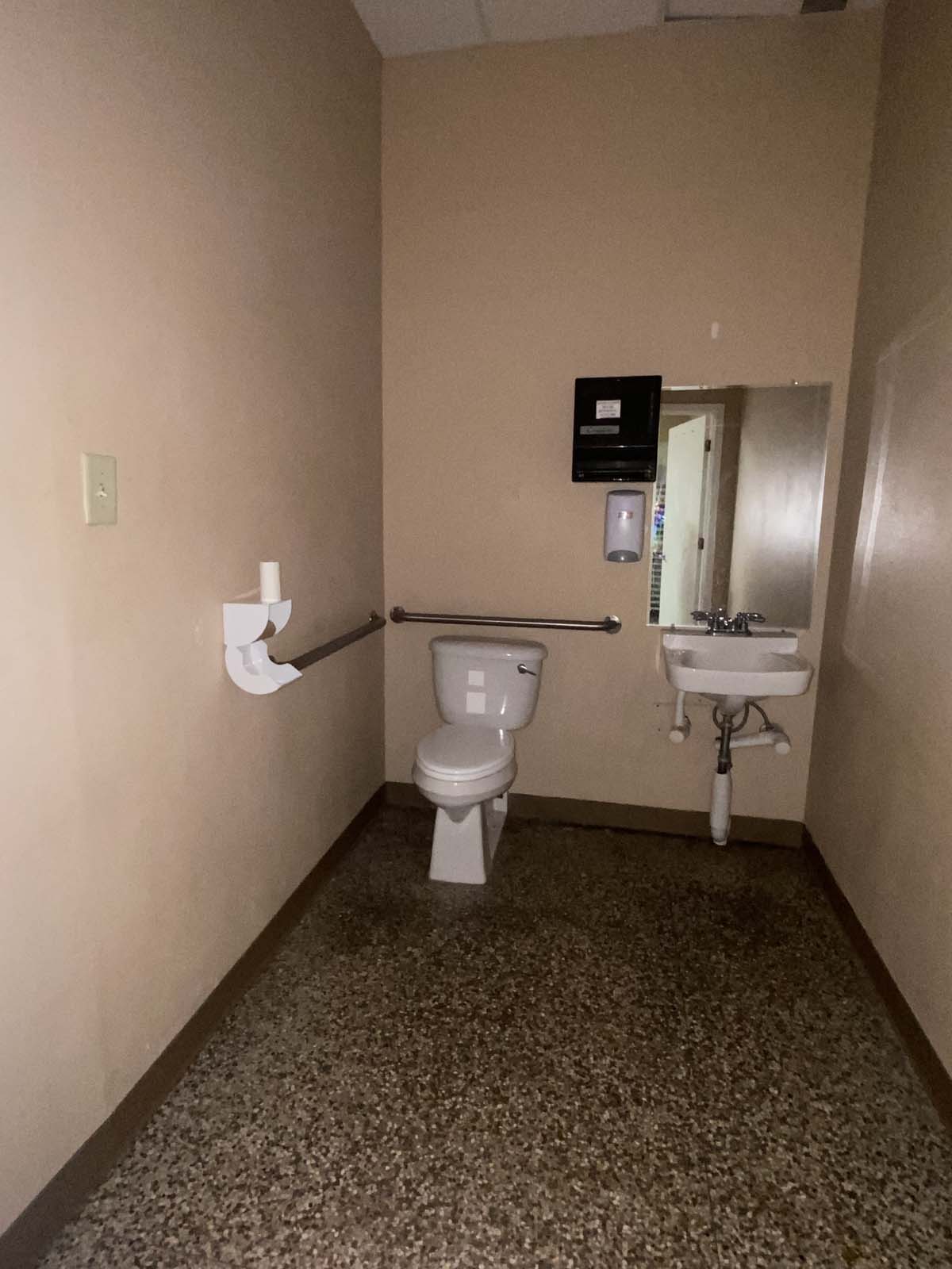 Hamlin Shopping Center 4020 - Image 8